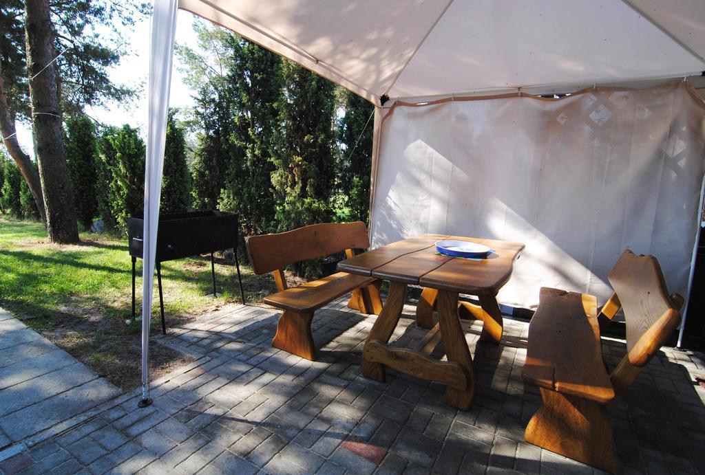 Guesthouse "Nakvyne Pas Zveja" Purvynes Street Nida Zewnętrze zdjęcie
