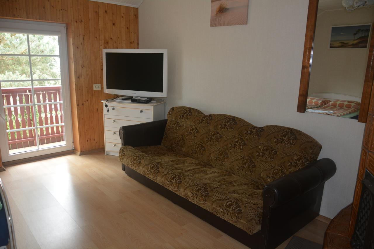 Guesthouse "Nakvyne Pas Zveja" Purvynes Street Nida Zewnętrze zdjęcie