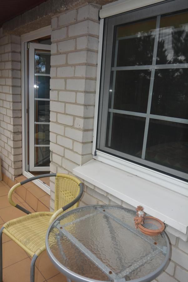 Guesthouse "Nakvyne Pas Zveja" Purvynes Street Nida Zewnętrze zdjęcie